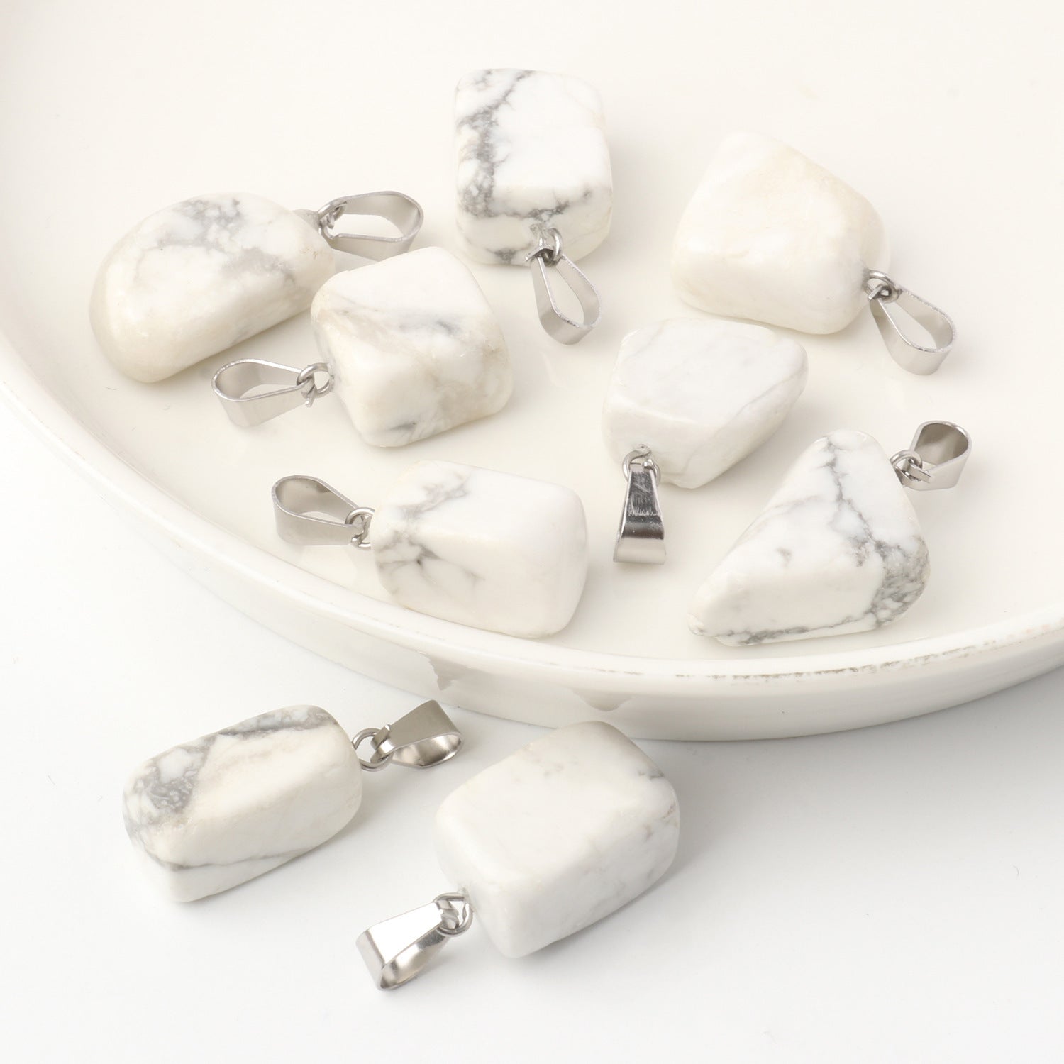 5 Multi-Color Irregular Stone Pendant Accessories